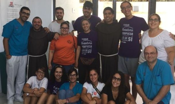 10 jóvenes participan en Hogar 2000 de Cáritas en un campo de trabajo