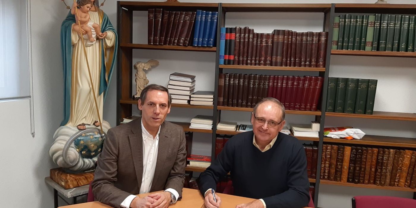 Ausolan firma un convenio de ayuda social