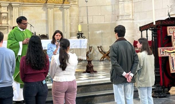 San Juan de los Reyes celebra el DOMUND 2026 con el envío de sus catequistas