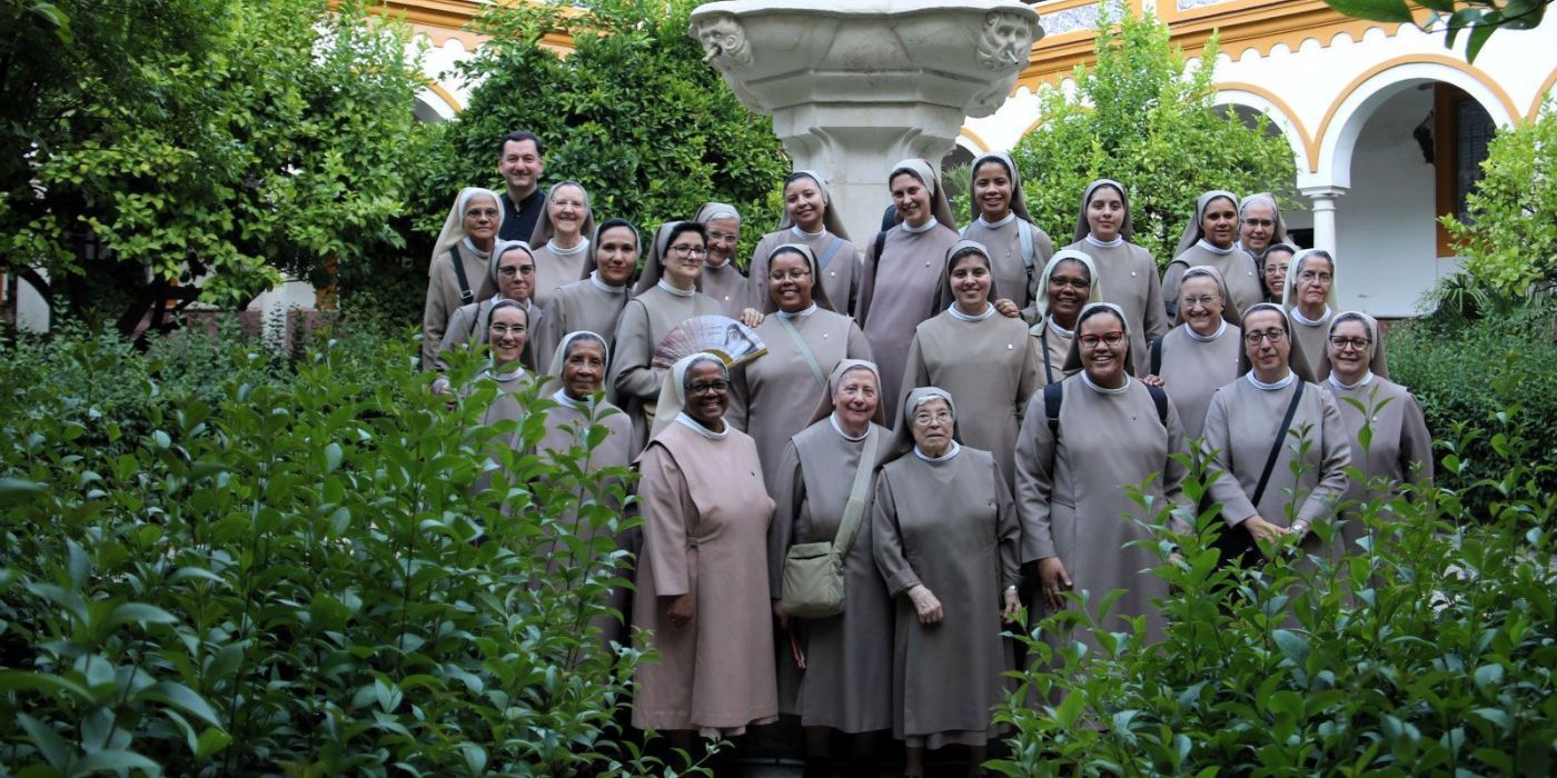 Jornada de Fe y Devoción. Visita de las Franciscanas de los Sagrados Corazones a Lucena