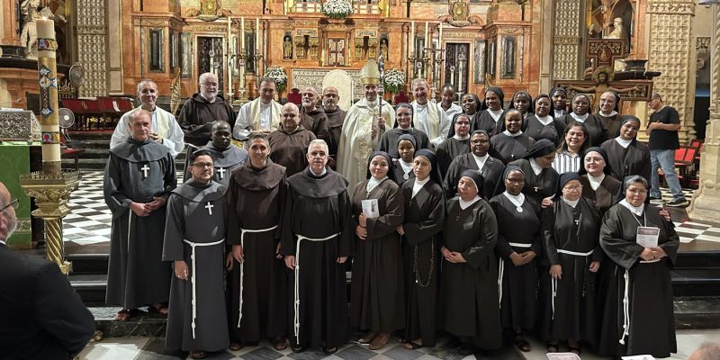 La Familia Franciscana de Córdoba celebra unida el VIII Centenario del Tránsito