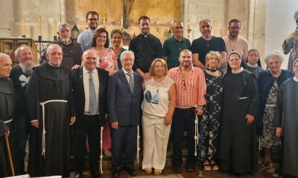 La Rábida reúne a la familia franciscana de Huelva para celebrar el VIII Centenario